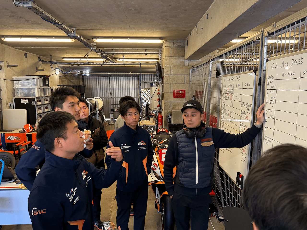 悔しさを力に変えて — Team Étoile、ル・マン完走へ万全のテスト完了 — 10